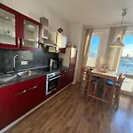 Am Yachthafen *