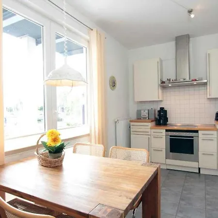 Am Yachthafen 아파트 그라이프스발트