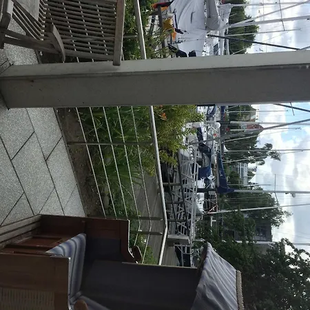 Am Yachthafen 아파트 그라이프스발트