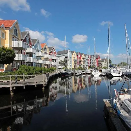 Am Yachthafen