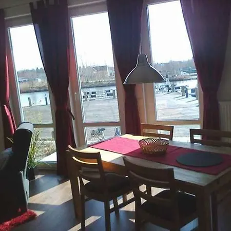 Am Yachthafen Apartment Greifswald